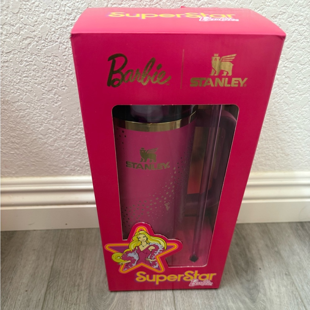 Stanley x Barbie 70s Superstar Quencher H2.0 FlowState Tumbler 40 oz